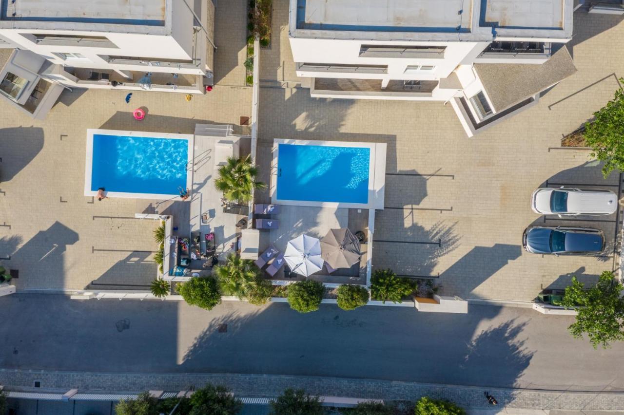 Apartments & Rooms Danivan Pool Villas B Novalja Dış mekan fotoğraf